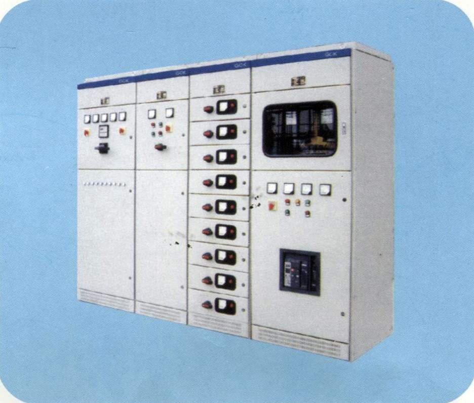 KYN28A-12、2000-31.5戶內(nèi)金屬鎧裝抽開式開關(guān)設(shè)備2